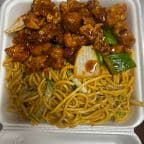 Best 22. General Tso's Chicken (Dinner Sp.) (晚)左宗鸡 in Baton Rouge, LA